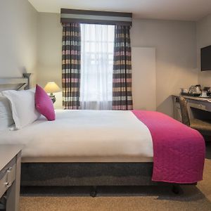 Small Single Room